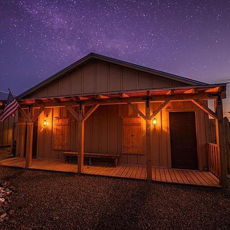Miners Cabins #1 - Two Double Beds And Private Balcony Tombstone Exterior foto
